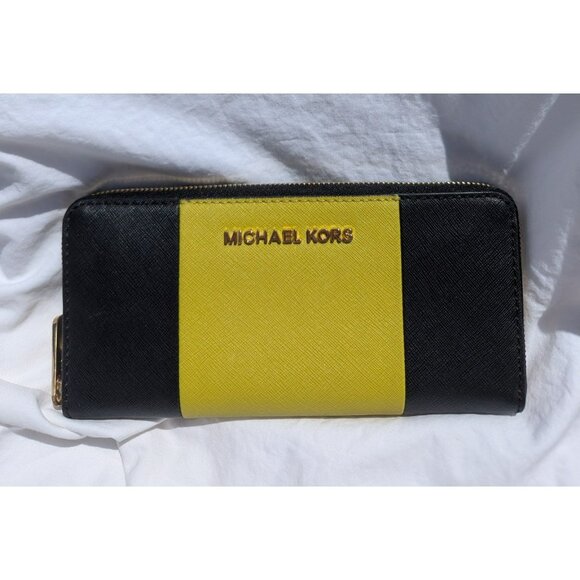 Michael Kors Colorblock Center Stripe Crossgrain Leather Wallet Black/Apple Gold - Picture 1 of 8